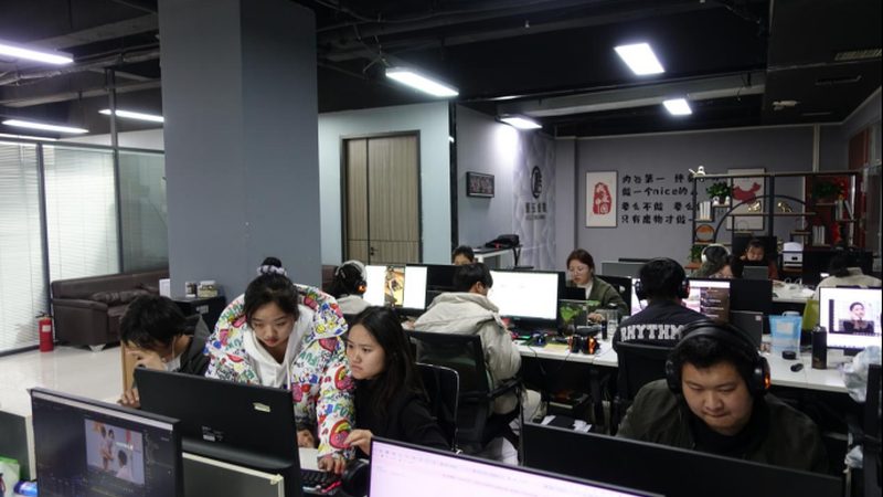 科技宣传片拍摄场景搭建，揭秘五大关键技巧