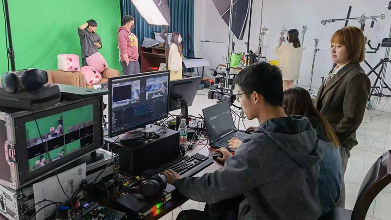 抖音拍摄必备：三脚架型号及参数全解析