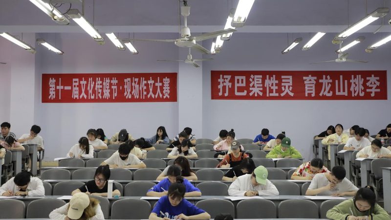 短视频拍摄十大品牌排行榜2025：洞察行业趋势，解码品牌力量